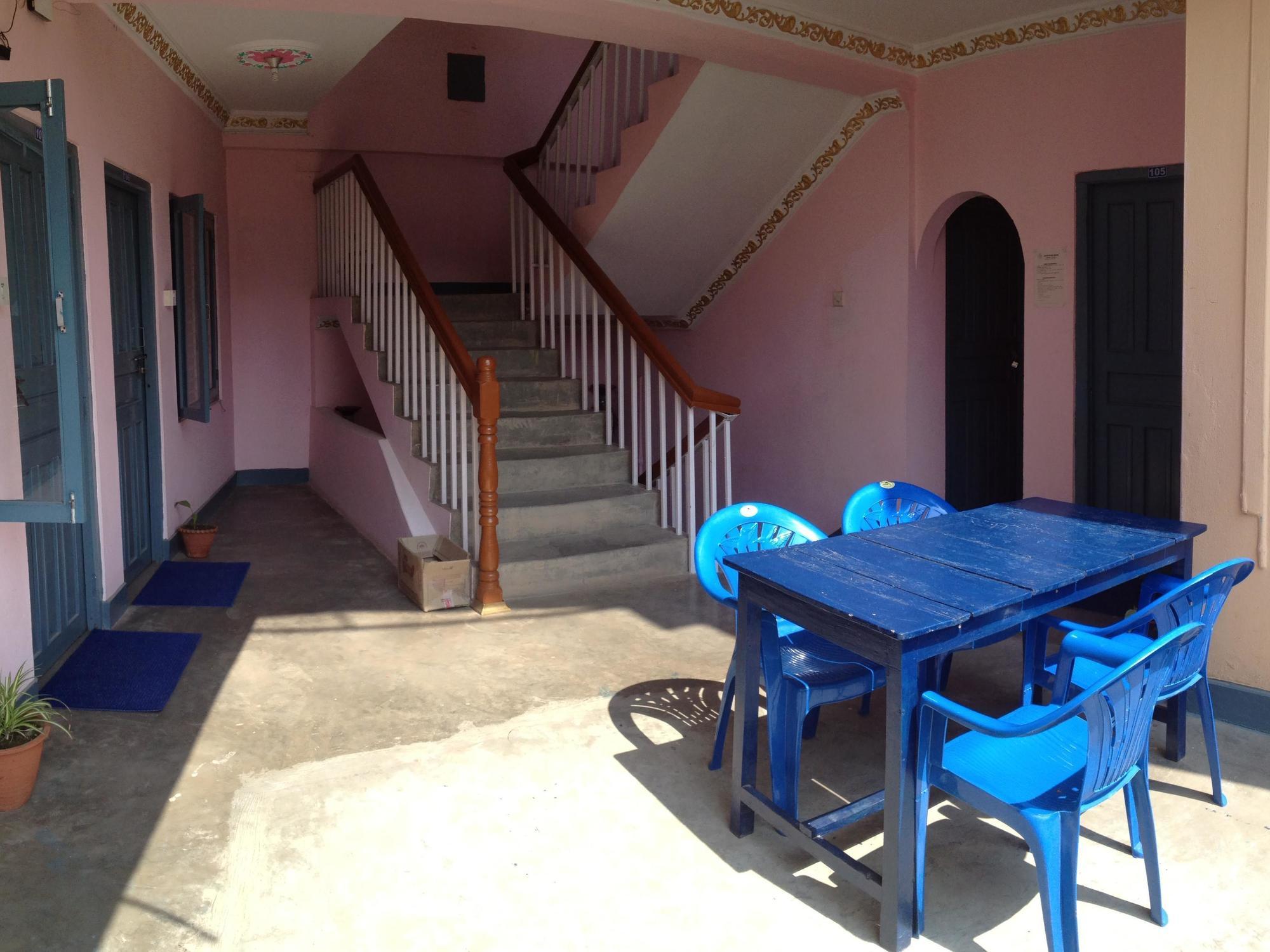 Hotel Lake House Pokhara Zewnętrze zdjęcie