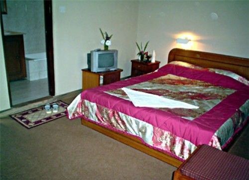 Hotel Lake House Pokhara Zewnętrze zdjęcie
